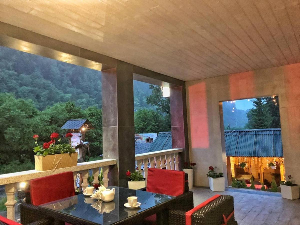 Motel Царська Гора à Mizhhirya  Extérieur photo